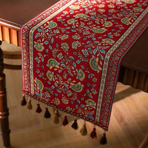 Miniatura 16 de Camino de mesa navideño con borlas de pompones, decoración de mesa de mezcla de lino y algodón para mesa de comedor, tocador, chimenea