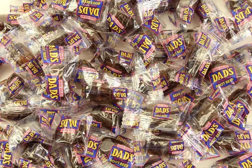 Miniatura 7 de Planet Sweets Caramelo duro con botones de canela sin azúcar, 1.5 libras, caramelos a granel envueltos individualmente