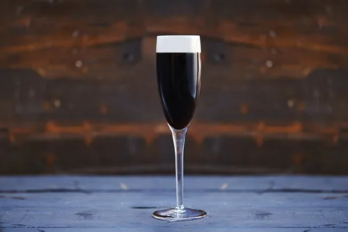 Miniatura 3 de Cuchara de acero para servir pinta con logotipo de Guinness Producto oficial de Guinness