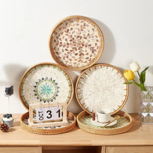 Miniatura 4 de Kmelep Bandeja redonda de ratán con incrustaciones de madreperla, bandeja de ratán con base de madera, cesta decorativa de mimbre para decoración