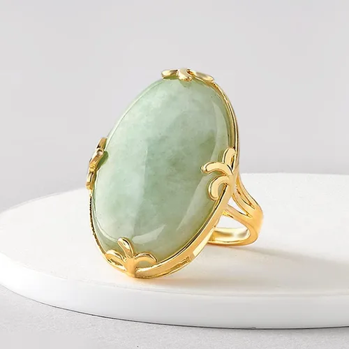 Miniatura 5 de Ross-Simons Anillo de jade en oro de 18 quilates sobre plata esterlina