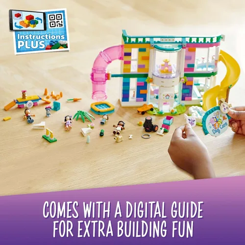 Miniatura 4 de LEGO Friends Pet Day-Care Center 41718 - Juego de juguetes de construcción para niños, niñas y niños a partir de 7 años (593 piezas)