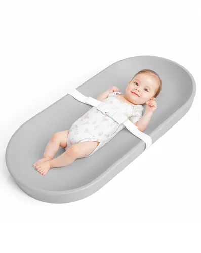 COMOMY Almohadilla Cambiadora para Cuna - Almohadilla Cambiadora Limpiable con Cinturón de Sujeción, Impermeable, Suave, Liviana y Portátil, Fácil