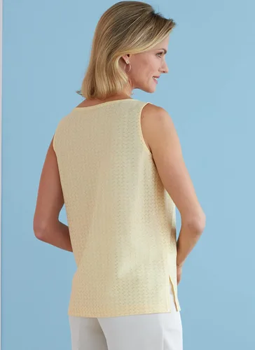 Miniatura 4 de Butterick Patrón de costura R10791 / 6751 - Misses'/Misses' Petite Pullover Tops, Talla: F5 (16-18-20-22-24)