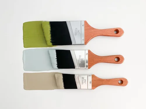 Miniatura 10 de Pincel de pintura estilo tiza – Cepillo de mango corto con cerdas sintéticas en ángulo para una aplicación suave de pintura de muebles