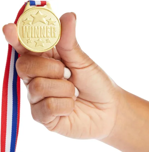 Miniatura 6 de Juvale Medallas de oro para premios y trofeos – 1.5 pulgadas de diámetro, cinta de 15.3 pulgadas, paquete de 24 – Medallas de oro para niños