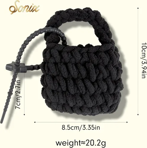 Miniatura 6 de Sonix Bolsa de punto para auriculares Llavero de ganchillo Estuche de almacenamiento para AirPods con accesorio de silicona extraíble Negro