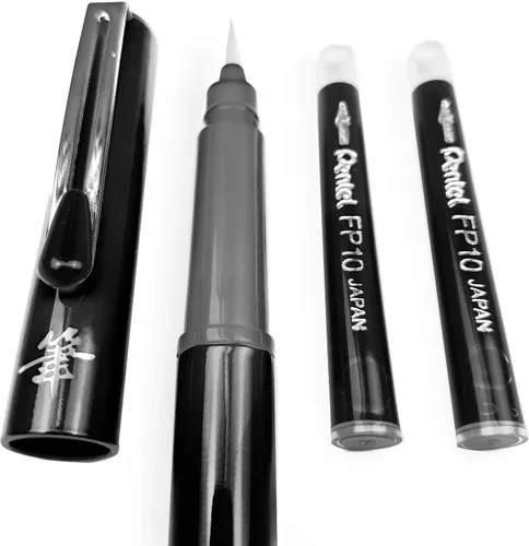 Miniatura 2 de Pentel Bolígrafo de bolsillo recargable, con 2 cartuchos de tinta grises, barril negro