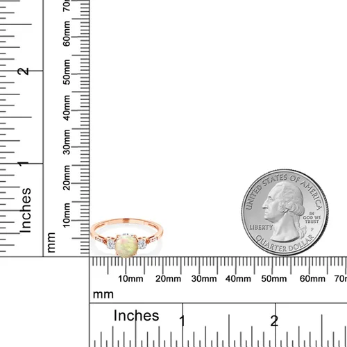 Miniatura 11 de Gem Stone King Anillo de compromiso de 3 piedras preciosas redondas de oro rosa de 10 quilates, 0.236 in, piedra natal, zafiro blanco y diamante