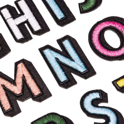 Miniatura 6 de U-Sky Parches bordados para coser o planchar Letras coloridas completas del alfabeto A-Z Personalización para bricolaje Ropa para niños