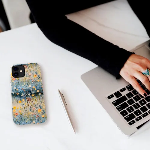 Miniatura 7 de Funda TnXee Compatible con iPhone 11, Funda Híbrida Brillante de 2 Capas para Prevenir Caídas para Niñas y Niños, Aspecto Bonito con Flores Salvajes