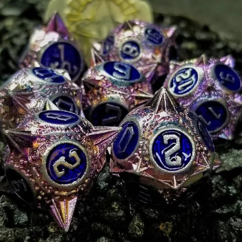 Miniatura 13 de Sage's Portal Enchanted Morning Stars - Juego de 7 dados poliédricos de metal con pinchos para Dungeons and Dragons TTRPG Pathfinder Negro/Oro/Sangre