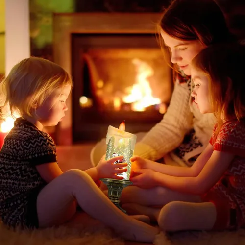 Miniatura 8 de AOMIL Velas de Navidad sin llama, velas LED parpadeantes con temporizador, luces de vela de globo de nieve para decoraciones de Navidad Papá Noel