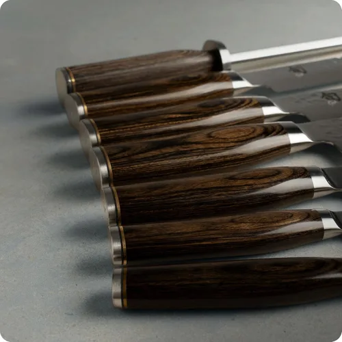 Miniatura 4 de Shun Premier - Juego de bloques profesionales de 8 piezas, cuenta con 6 cuchillos Shun Premier, acero de afilado y bloque de cuchillos de bambú