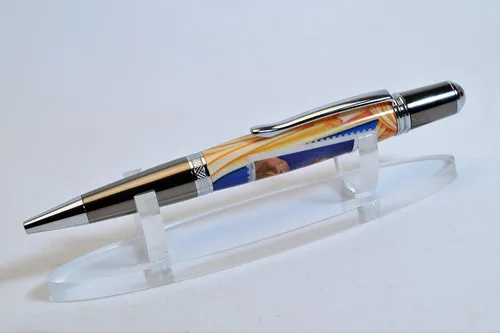 Miniatura 8 de Marilyn Elegant Gunmetal and Chrome Twist Pen