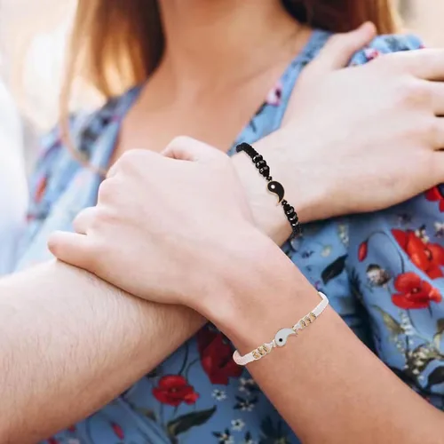 Miniatura 37 de 2 pulseras magnéticas para parejas, piedra natural negra mate, cristal para votos de amor eterno, juego de pulseras de cuentas de piedra de energía