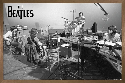 Miniatura 14 de The Beatles - Póster de pared de Let It Be Studio, 22.4 pulgadas de largo x 14.7 pulgadas de ancho, versión enmarcada de madera de granero