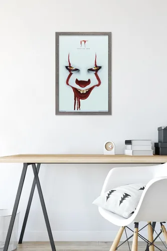 Miniatura 6 de Trends International IT: Capítulo 2 - Póster de pared de una hoja de sonrisa, 14.6 x 22.4 in, versión enmarcada de madera de granero
