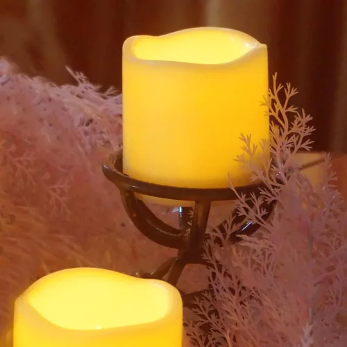 Miniatura 3 de 3"X3" Paquete de 4 Velas LED para Exteriores Operadas a Pilas, Velas de Pilar sin Llama Impermeables con Temporizador, Luces LED Parpadeantes