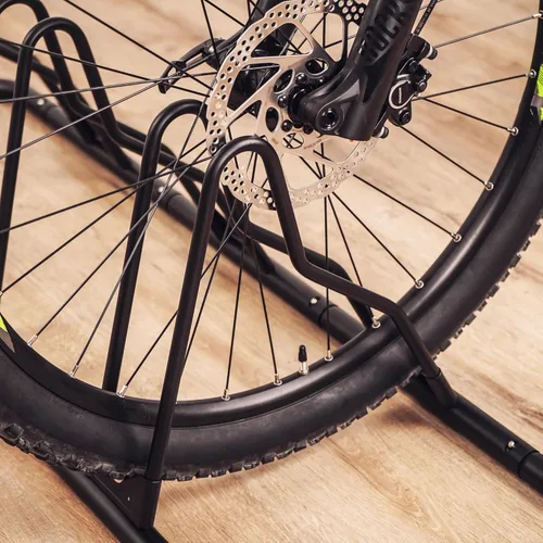 Miniatura 5 de CyclingDeal Soporte de estacionamiento en el suelo para bicicletas - para bicicleta de montaña MTB y bicicleta de carretera - Almacenamiento