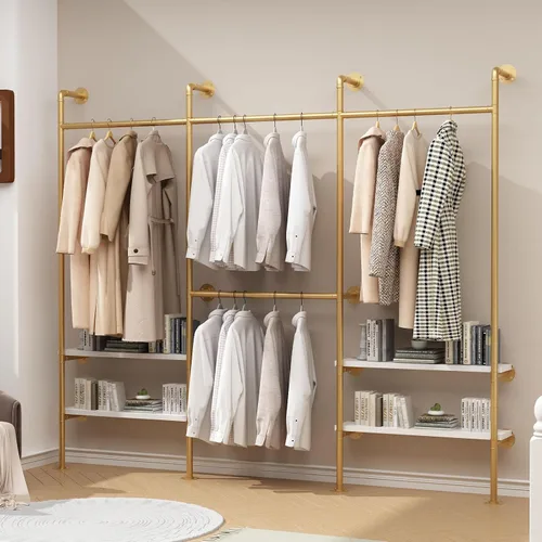 HOMEKAYT Perchero industrial de tubería con estantes, estante de ropa dorado montado en la pared, resistente, multiusos, estante colgante de ropa,