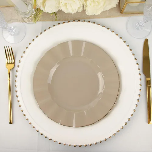 Miniatura 60 de Tableclothsfactory Paquete de 10 platos redondos de plástico negro de 6 pulgadas para ensalada de postre, platos desechables con borde ondulado