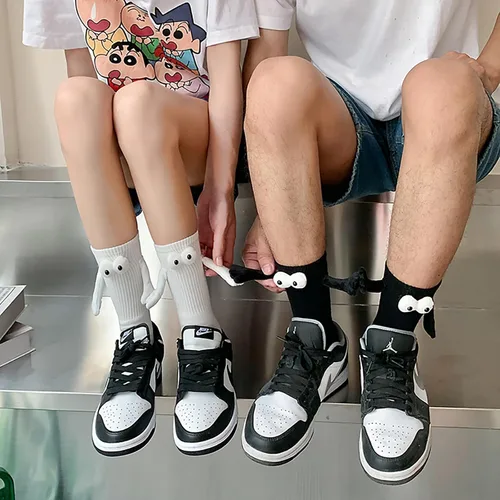 Miniatura 2 de Smilelife 2 pares de calcetines magnéticos tomados de la mano, regalos divertidos para parejas, aniversario, mejores amigos, compromisos