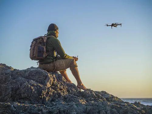 Miniatura 7 de DJI Mavic 2 Zoom - Drone Quadcopter UAV con controlador inteligente, cámara con zoom óptico, cardán de 3 ejes, video 4K, cámara de 12 MP, sensor