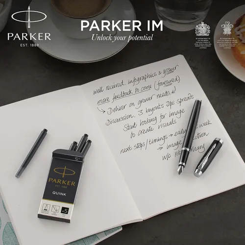 Miniatura 5 de Pluma fuente Parker IM Punta fina de metal satinado con recarga de tinta azul 1931649 Brushed Metal and Gold