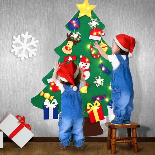 Miniatura 4 de Abakuku Árbol de Navidad de fieltro de bricolaje de 0,9 m para niños con 31 adornos desmontables, decoración navideña para colgar en la pared