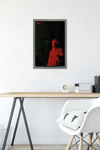 Miniatura 6 de DC Comics Movie The Batman - Póster de pared de una hoja, 22.4 pulgadas de largo x 14.7 pulgadas de ancho, versión enmarcada de madera de granero