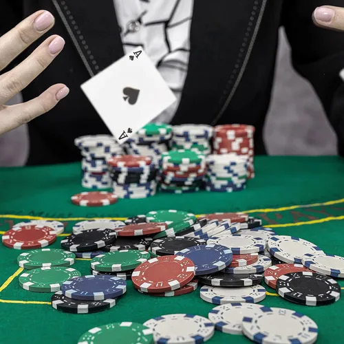 Miniatura 7 de Fichas de póquer de 11.5 gramos, 100 piezas de fichas de póquer de casino para Texas Hold'em, fichas de blackjack, kit de juegos de póquer