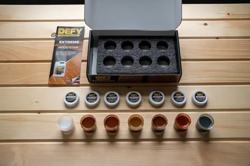 Muestras de color de barniz para maderas de exterior semitransparente Defy Extreme 1 Oz Todas las muestras de color