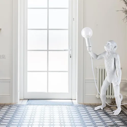 Miniatura 6 de Moderna lámpara de mesa de resina con forma de mono, lámpara de escritorio, lámpara de animales, luz LED de cabecera para decoración del hogar, sala