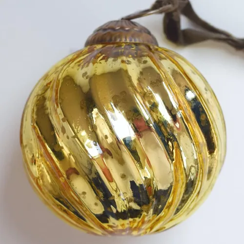 Miniatura 7 de Juego de 4 adornos de vidrio de mercurio rojo (bola antigua en relieve de 3.15 pulgadas) perfectos para árbol de Navidad, decoración colgante