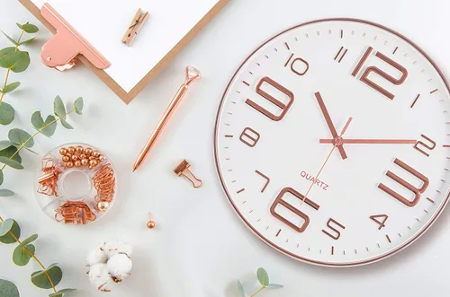 Miniatura 3 de Bernhard Products - Reloj de pared en oro rosa de 12 pulgadas, silencioso y sin tictac, de cuarzo de calidad, funciona con pilas, diseño moderno