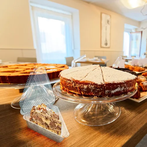 Miniatura 5 de 100 recipientes para tartas con tapa, plástico transparente, tapa mediana con bisagras, contenedor de una sola rebanada para pasteles o tartas de 6