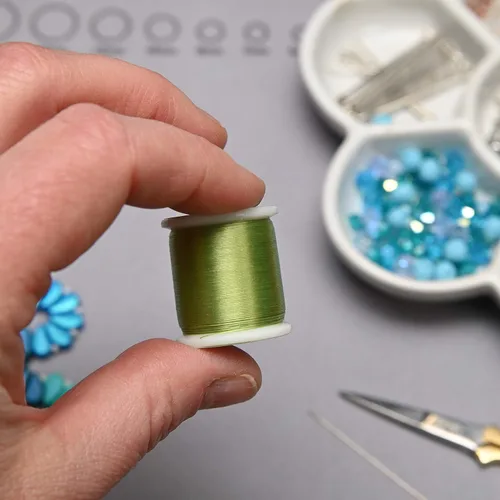 Miniatura 5 de KO Hilo de nailon para cuentas, color verde manzana, japonés previamente encerado 100% nailon, 330TEX, resistente a enredos, carrete de 50 m / 55