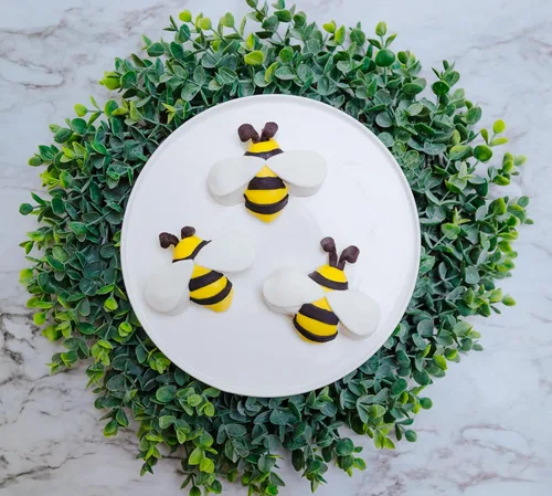 Miniatura 5 de Handstand Kitchen Spring Fling Busy Bee - Juego de 3 piezas para hornear con recetas
