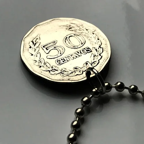 Miniatura 4 de 1972 Colombia 50 Centavos moneda colgante General Santander Bogotá Medellín Cali Barranquilla Cartagena Cúcuta Soacha Soledad Bucaramanga Bello