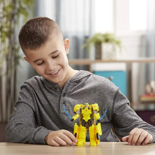 Miniatura 6 de Transformers Toys Cyberverse Ultra Class Bumblebee Figura de acción, combina con armadura Energon para encenderse, para niños de 6 años en adelante
