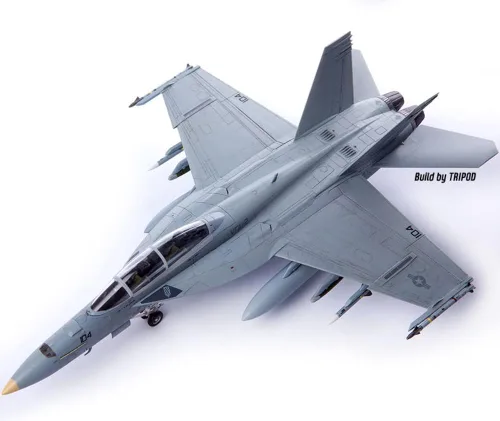 Miniatura 5 de Academy 492567 1/72 USN F/A-18F VFA-2 Cazarrecompensas