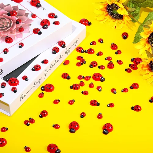 Miniatura 4 de Hicarer 100 piezas de decoración de mariquita para manualidades, mini resina de mariquita plana, colgantes de epoxi, pequeños adornos con caja