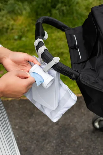 Miniatura 6 de Ubbi - Bolsa retráctil portátil dispensadora para viajes de bebé, accesorio de pañales imprescindible para recién nacidos, artículo útil, regalo