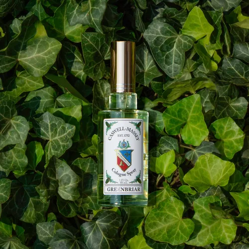 Miniatura 3 de Colonia Caswell-Massey Greenbriar, Colonia para hombres con aroma clásico y vigorizante con notas de cítricos, salvia y terciopelo robusto, 3 fl oz