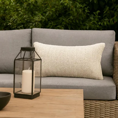 Miniatura 6 de Benjara - Almohada rectangular de tela con detalles tejidos a mano, color blanco