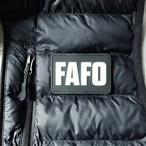 Miniatura 4 de FAFO Parche de PVC – Fuck Around and Find Out Parches divertidos para arnés de perro, chaleco Parches militares para mochilas, casco, gancho