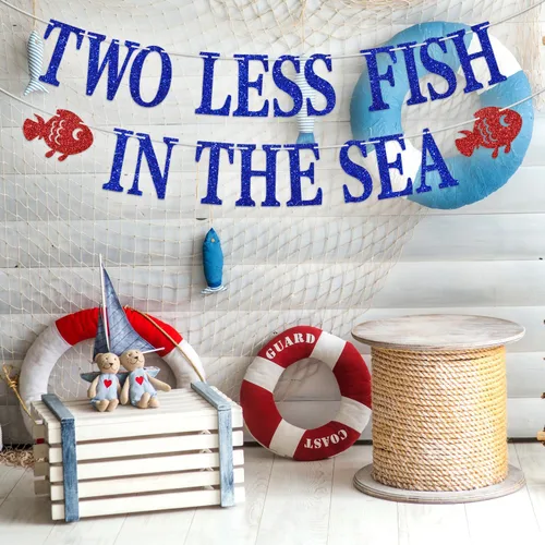 Miniatura 2 de Cartel Two Less Fish in the Sea, decoración de fiesta de compromiso, playa, boda, fiesta, fiesta náutica, despedida de soltera, divertidas