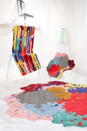 Miniatura 2 de Alfombra de forma irregular con patrón de ilusión copetuda a mano, 100% lana, hecha a mano (color multicolor, 4 x 4 pies)