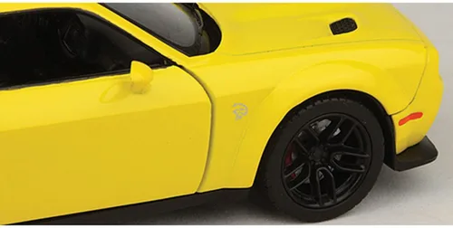 Miniatura 3 de Motormax 2018 Dodge Challenger SRT Hellcat Widebody Amarillo 1/24 Diecast Model Car 79350